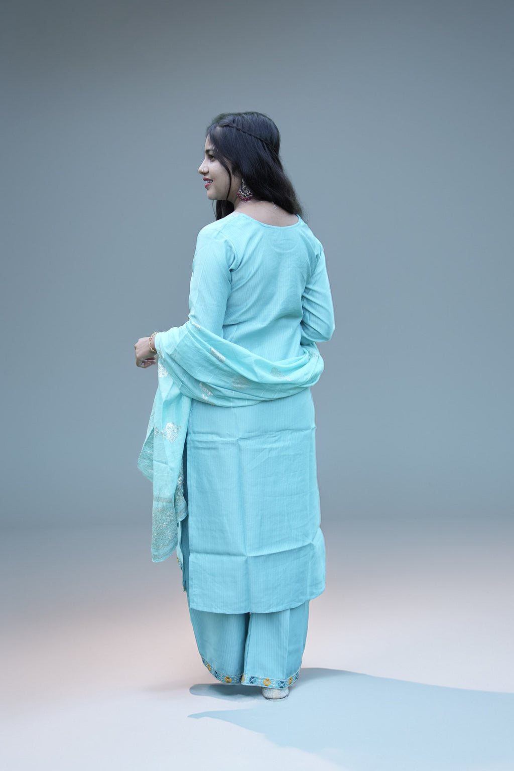 Graceful Sky Blue Floral Embroidered Kurti Pant Set with Jacquard Dupatta - Zamkudi